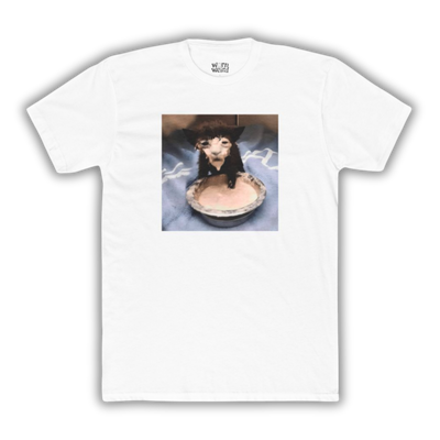 Iconic Cat in Cream Graphic Tee